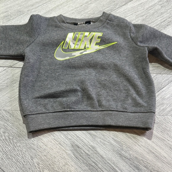 Nike - 6M Gray and Neon Green logo Joggers Set. - Picture 2 of 4